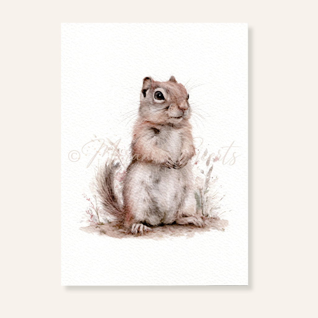 Ansichtkaart met rechtop zittende Siberische grondeekhoorn in zachte aquarelstijl
